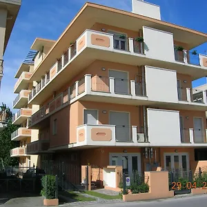 https://residence-maryel.emilia-romagnahotels.net